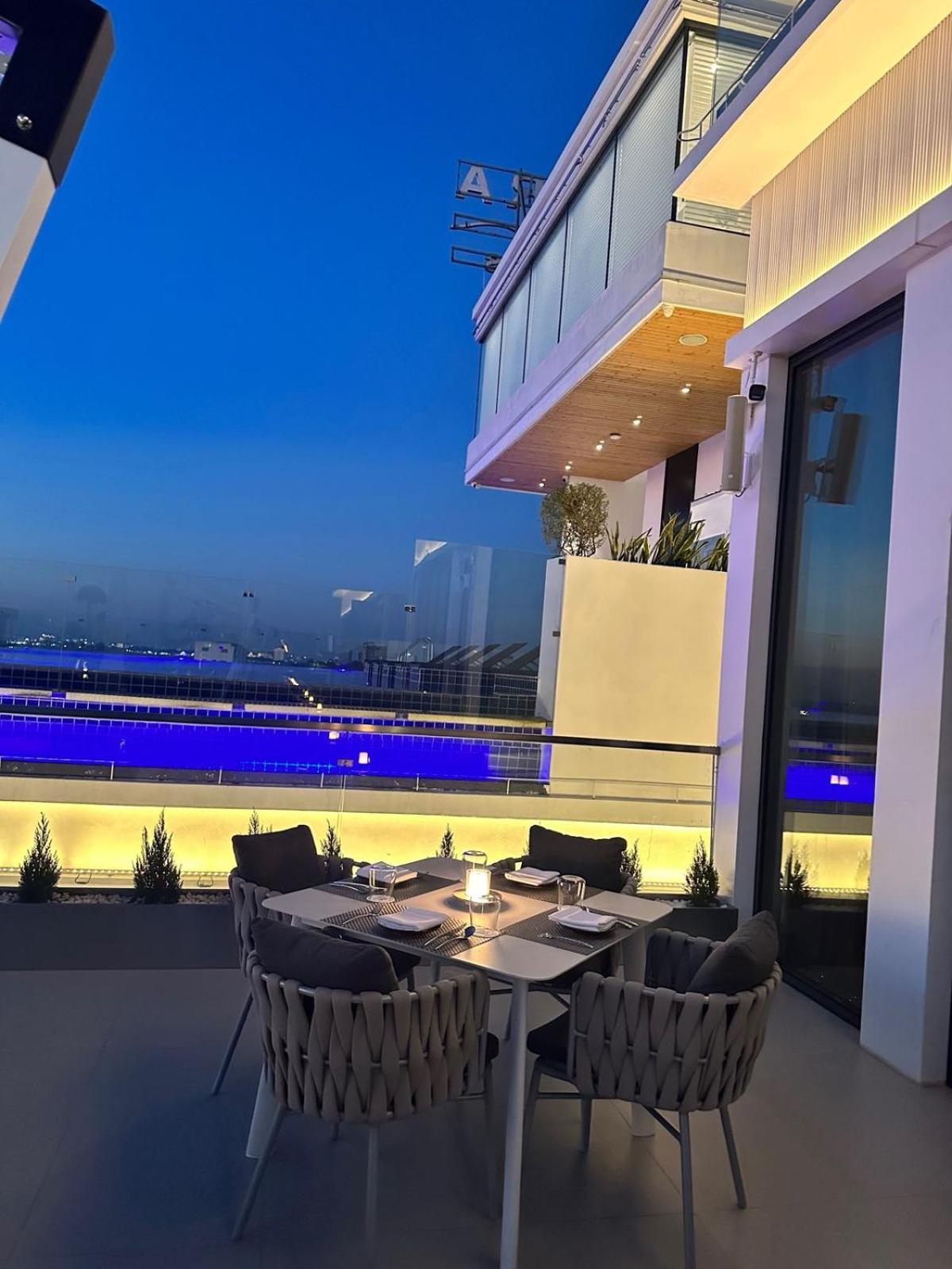 One Riviera Hotel And Residences Ban Souanmone Exterior foto
